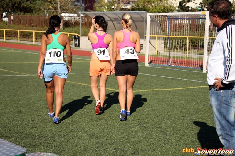 Sporty teens in hardcore action-10