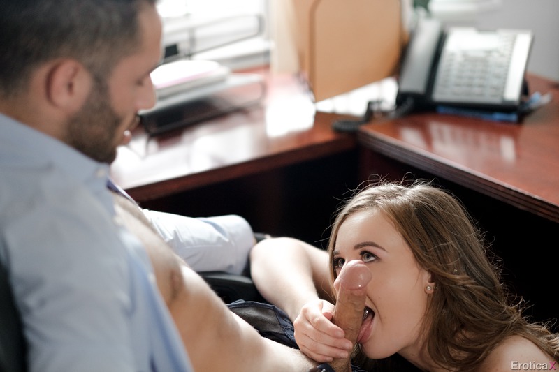 Danni Rivers Gets Drilled In The Office-07