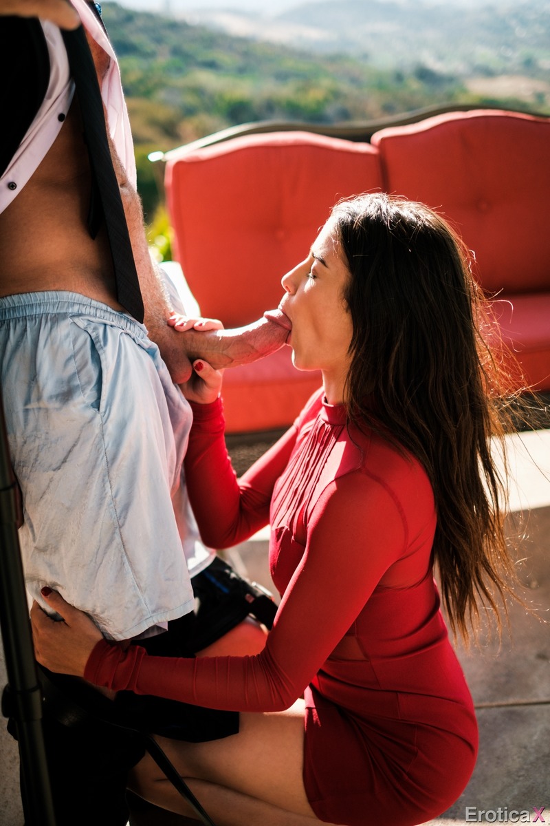 Beautiful Kylie Rocket Having Sex-05