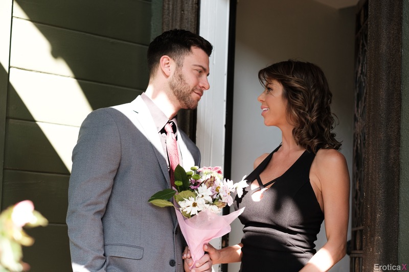 Busty MILF Alexis Fawx Having Sex-00