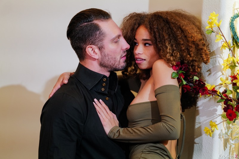 Cecilia Lion Gets Fucked-06