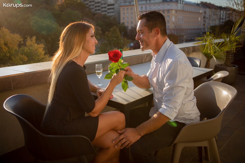 Liliana's Perfect Date-00