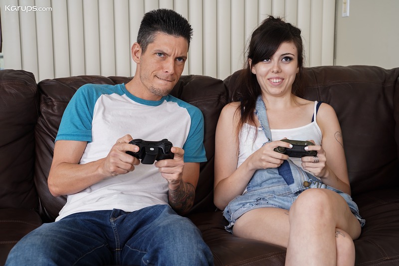 Becca Pierce Having Sex With Her Stepbrother-00