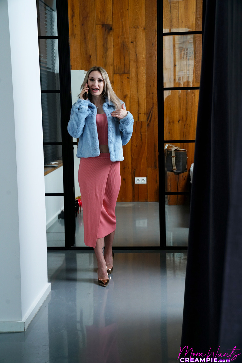 Micky Muffin Will Do Anything For A Creampie-09