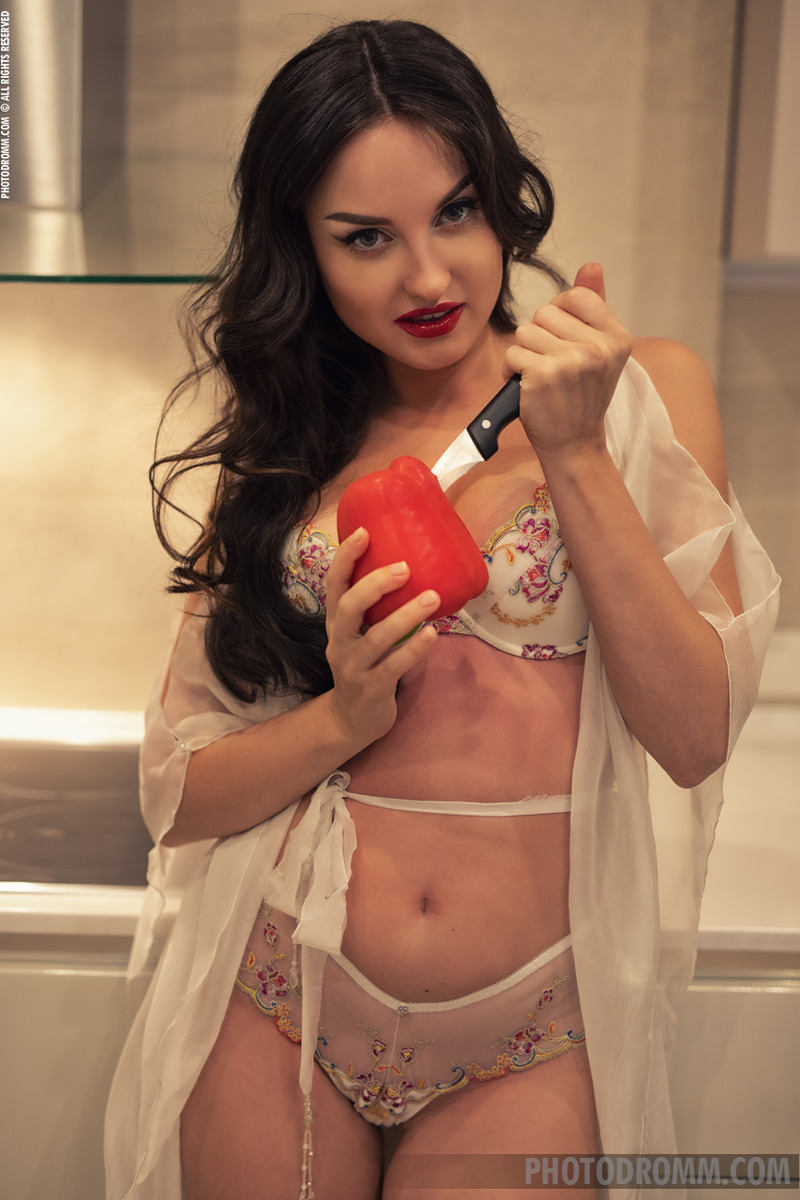 Melanie Having Fun In The Kitchen-00