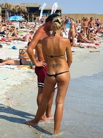 Beach butt shot