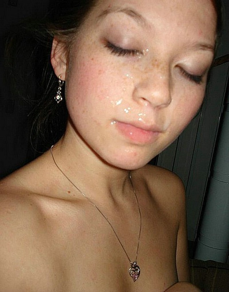 Teen babes get a huge amount cum on her faces-09