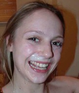 Real hot amateurs giving blowjob-10